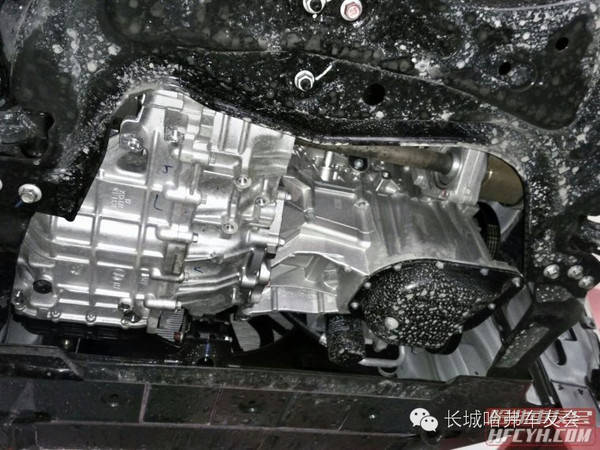 哈弗H2发动机护板安装全记录 兼谈发动机挡板的实用价值